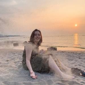 Meet your Posher, Yi wei